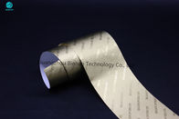 Papier d'emballage gravant en refief de papier d'aluminium avec la couleur d'argent d'or dans la norme 1500m une bobine