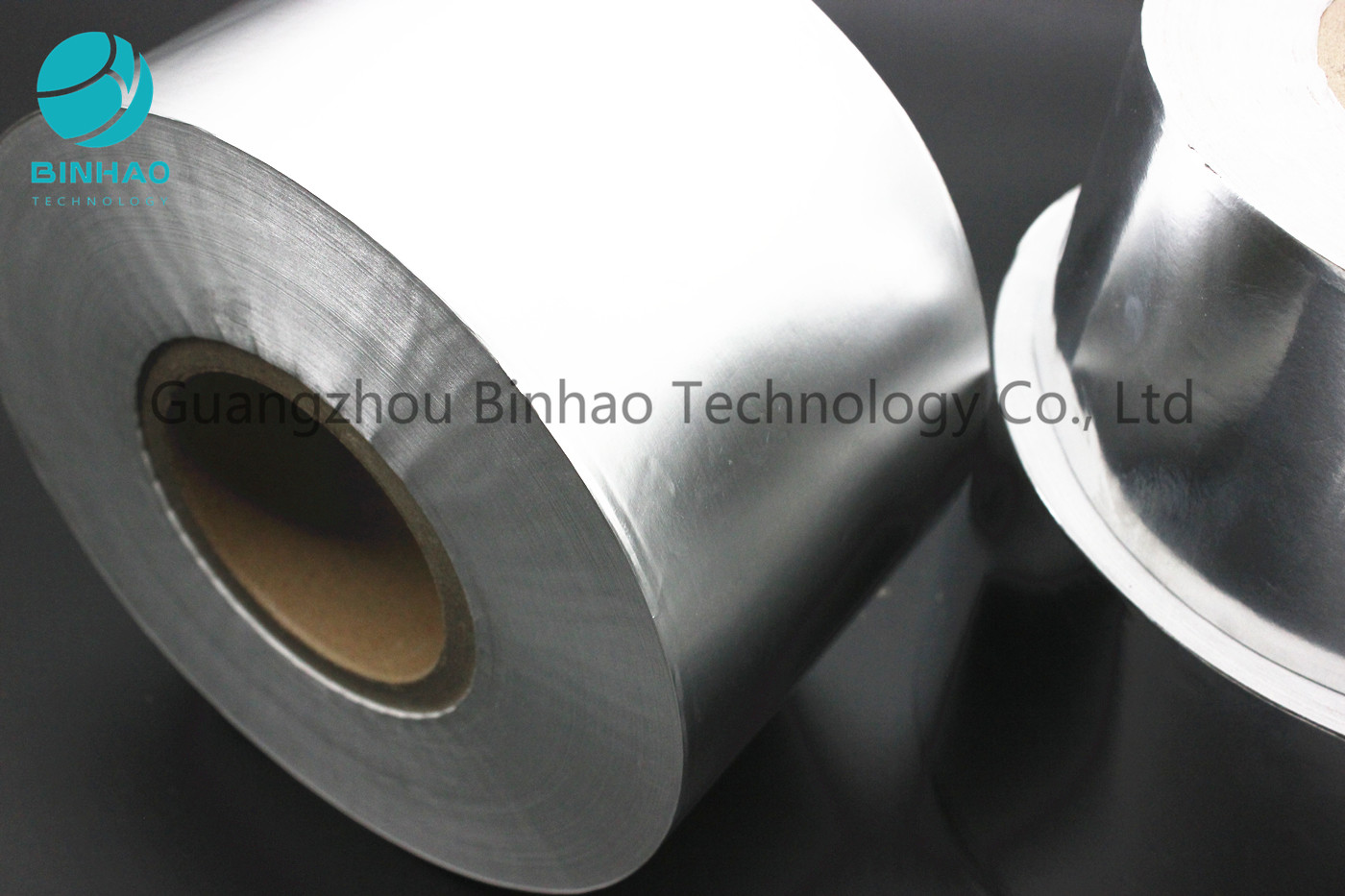 Force à haute résistance métallisée de petit pain d'emballage de cigarette de papier de papier aluminium