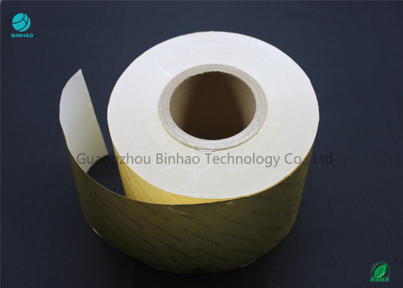 Papier de papier aluminium d'or d'OEM avec graver l'emballage en refief adapté aux besoins du client d'aluminium de logo/tabac