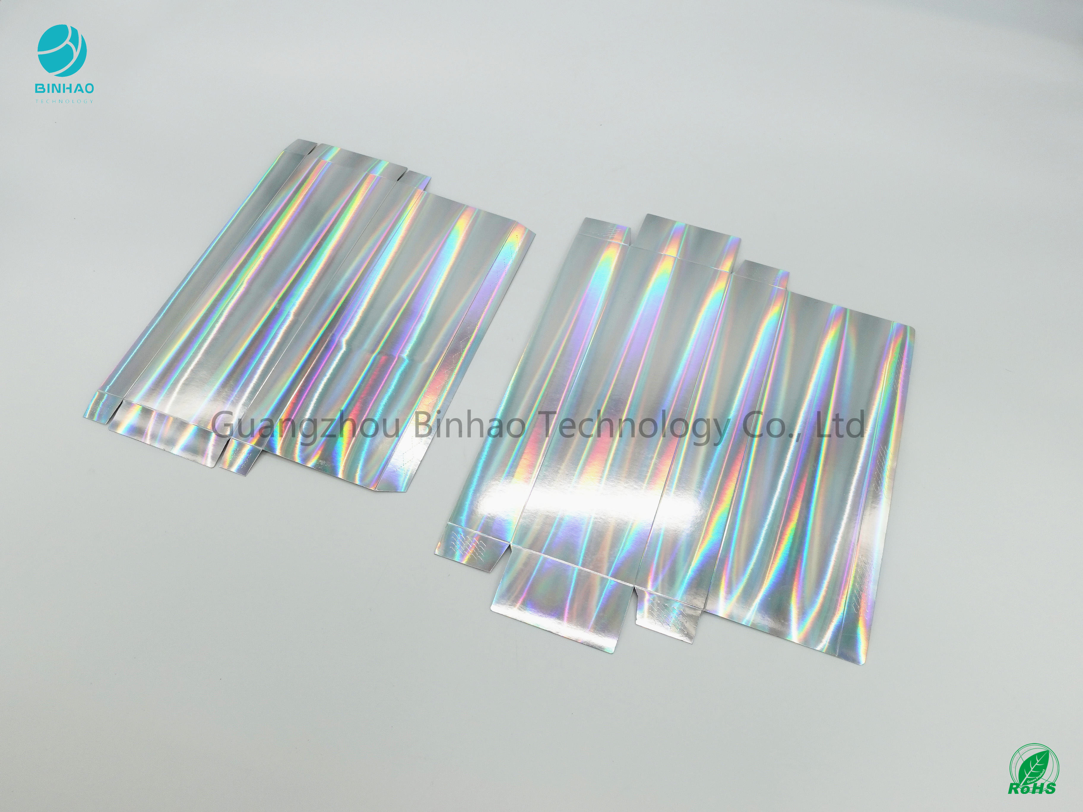 Surface brillante UV adaptée aux besoins du client de laser de la conception 2D/3D de porte-cigarettes de carton